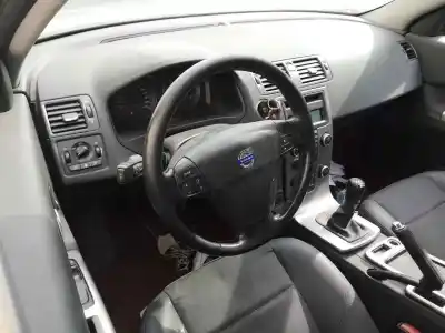 Véhicule à la ferraille volvo c30 (533) 2.0 d de l'année 2008 alimenté d4204t