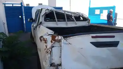Scrapping Vehicle toyota hilux (kun) double cab sol of the year 2017 powered 2gd