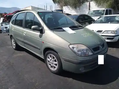 Scrapping Vehicle renault scenic (ja..) 1.9 dci authentique of the year 2002 powered f9q732