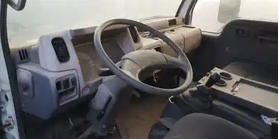 Sloopvoertuig nissan cabstar e 3.0 diesel van het jaar 1999 aangedreven bd30d