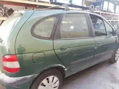 Здавання транспортного засобу RENAULT SCENIC (JA..) 1.9 dTi Diesel 80 CV / 59 KW року 2002 потужний F9Q744
