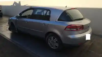 Здавання транспортного засобу RENAULT VEL SATIS (BJ0_) 2.2 DCI (BJ0E, BJ0F) року 2005 потужний G9T 702