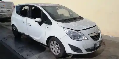 Scrapping Vehicle opel meriva b essentia 95 cv / 70 kw of the year 2012 powered a13dte