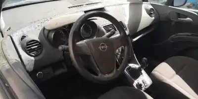 Scrapping Vehicle opel meriva b essentia 95 cv / 70 kw of the year 2012 powered a13dte