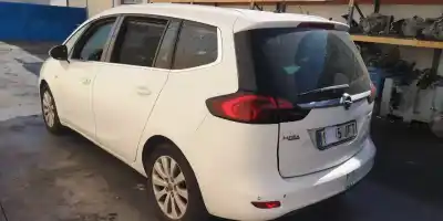 Vehicul casat OPEL ZAFIRA TOURER Excellence al anului 2015 alimentat B16DTH