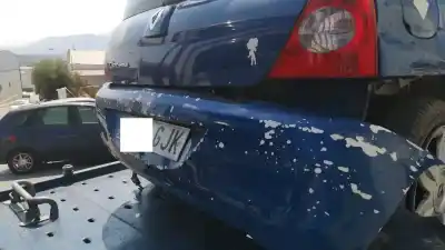 Здавання транспортного засобу RENAULT CLIO II FASE II (B/CB0) Campus року 2008 потужний K9K740