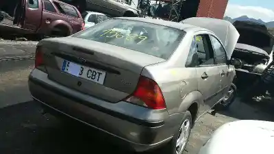 Veículo de Sucata ford focus berlina (cak) 1.8 tddi turbodiesel cat do ano 2002 alimentado c9db