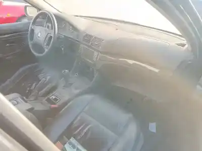 Veículo de Sucata bmw serie 5 berlina (e39) 530d do ano 2001 alimentado 30-6d-1