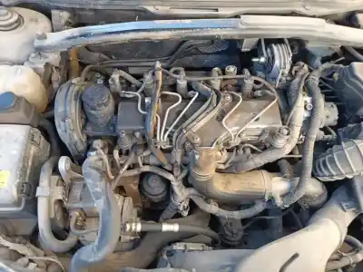 Scrapping Vehicle volvo xc70 2.4 diesel cat of the year 2004 powered d5244t