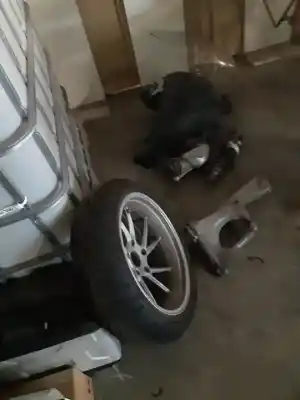 Veicolo di demolizione bmw r 1200 rt r 1200 rt dell'anno 2015 alimentato 122en