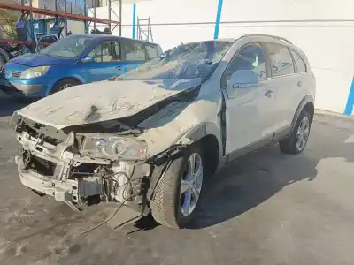 Veículo de Sucata CHEVROLET CAPTIVA 2.2 VCDi LT 2WD 163 CV / 120 KW do ano 2011 alimentado Z22D1