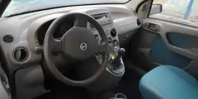 Veículo de Sucata fiat panda (169) 1.3 16v jtd dynamic do ano 2006 alimentado 188a8000