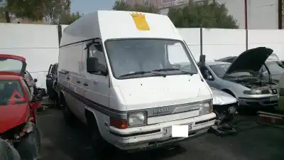 Veículo de Sucata nissan trade 2.8 do ano 1992 alimentado a4-28