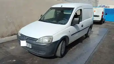 Veicolo di demolizione opel combo cargo dell'anno 2008 alimentato z17dth