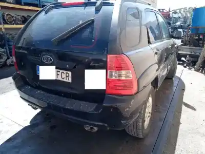 Sloopvoertuig kia sportage active 4x4 van het jaar 2006 aangedreven d4ea