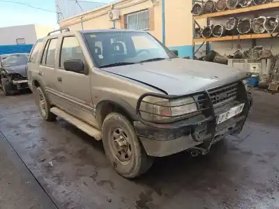 Vehicul casat opel frontera a arizona al anului 1997 alimentat vm41b