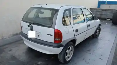 Verschrottungsfahrzeug OPEL CORSA B 1.4 CAT (2H6) des Jahres 1996 angetrieben X14SZ