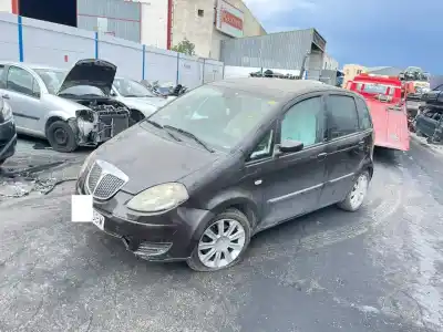 Здавання транспортного засобу lancia musa (184) 1.9 jtd oro року 2004 потужний 188b2000