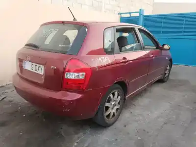 Veículo de Sucata kia cerato 2.0 ex familiar do ano 2006 alimentado g4gc