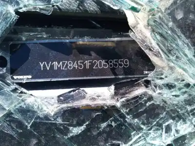 Veículo de Sucata volvo v40 kinetic do ano 2014 alimentado d4162t