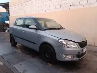 Verschrottungsfahrzeug skoda fabia (5j2) (2007->) 1.6 ambition [1.6 ltr. - 55 kw tdi] des jahres 2012 angetrieben caya