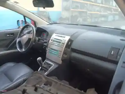 Veículo de Sucata toyota corolla verso (r1) 2.2 d-4d sol do ano 2012 alimentado 2adftv