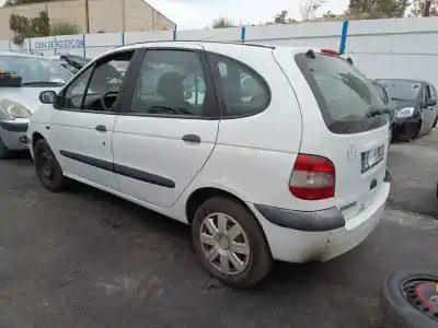 Здавання транспортного засобу renault scenic (ja..) 1.9 dci authentique року 2002 потужний f9q732