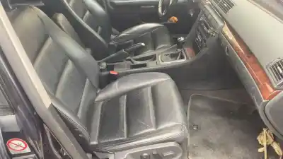 Veículo de Sucata audi a4 avant (8e) 2.5 tdi quattro (132kw) do ano 2002 alimentado ake