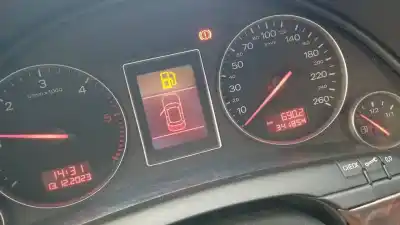 Veículo de Sucata audi a4 avant (8e) 2.5 tdi quattro (132kw) do ano 2002 alimentado ake