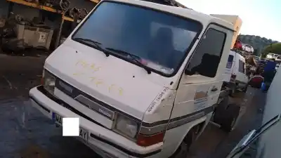 Verschrottungsfahrzeug NISSAN TRADE 2.8 des Jahres 1990 angetrieben EBRO