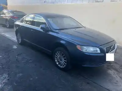 Veículo de Sucata volvo s80 berlina d5 executive do ano 2006 alimentado d5244t4