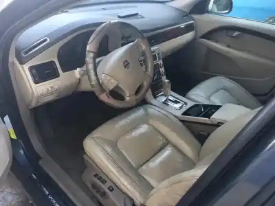 Veículo de Sucata volvo s80 berlina d5 executive do ano 2006 alimentado d5244t4