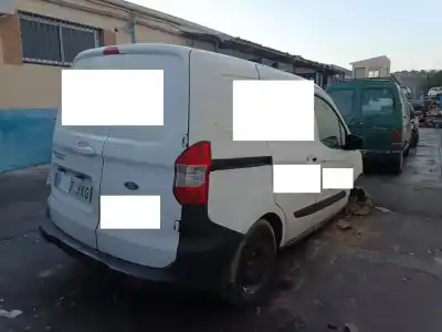 Vehicul casat ford transit courier ambiente al anului 2017 alimentat xucd