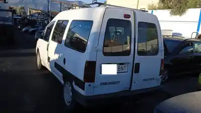 Veículo de Sucata peugeot expert kombi 2.0 hdi (dw10bted) do ano 2001 alimentado rhx