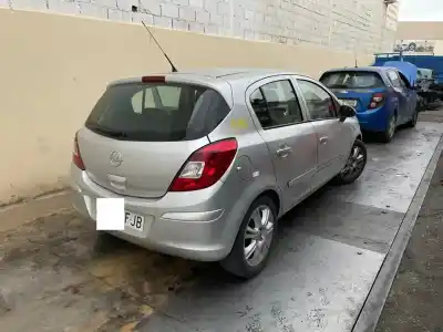Veicolo di demolizione opel corsa d 1.3 16v cdti dell'anno 2006 alimentato z13dtj