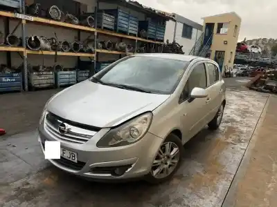 Veicolo di demolizione opel corsa d 1.3 16v cdti dell'anno 2006 alimentato z13dtj