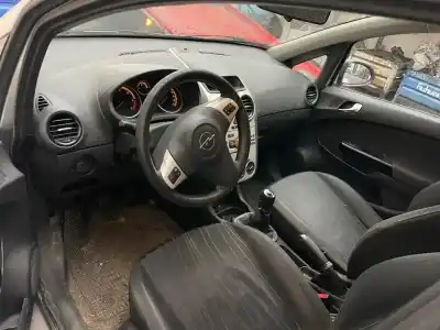 Veicolo di demolizione opel corsa d 1.3 16v cdti dell'anno 2006 alimentato z13dtj