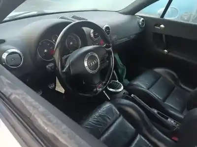 Véhicule à la ferraille AUDI TT (8N3/8N9) 1.8 T Coupe (132kW) de l'année 2004 alimenté AJQ