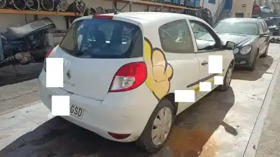 Veículo de Sucata renault clio iii pack authentique do ano 2009 alimentado k9k 768