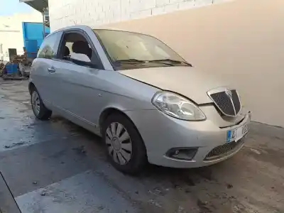 Veicolo di demolizione lancia ypsilon (101) 1.2 8v dell'anno 2009 alimentato 188a4000