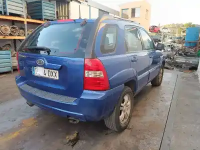 Sloopvoertuig kia sportage active 4x4 van het jaar 2006 aangedreven d4ea-v