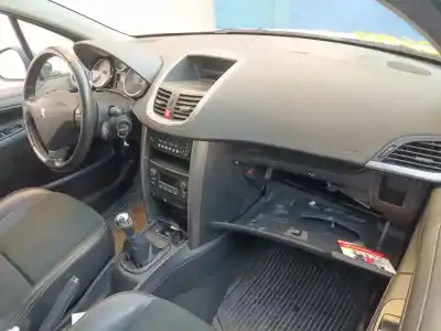 Veículo de Sucata peugeot 207 sw (wk_) 1.6 hdi do ano 2010 alimentado 9hz