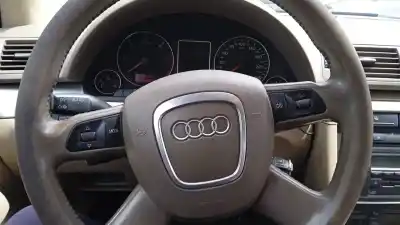 Scrapping Vehicle audi a4 avant (8e) 3.0 tdi quattro of the year 2005 powered bkn