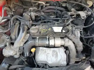 Sloopvoertuig ford focus lim. (cb8) trend van het jaar 2011 aangedreven t1da