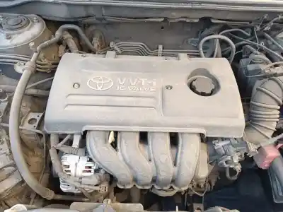 Veículo de Sucata toyota corolla (_e12_) 1.6 vvt-i (zze121_) do ano 2002 alimentado 3zzfe