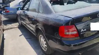 Veículo de Sucata audi a4 berlina (b5) 1.8 do ano 2001 alimentado avv