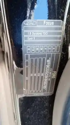 Veicolo di demolizione ford focus lim. (cb8) trend dell'anno 2011 alimentato t1db