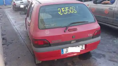 Sloopvoertuig renault clio i phase iii g-d7f van het jaar 1998 aangedreven d7f
