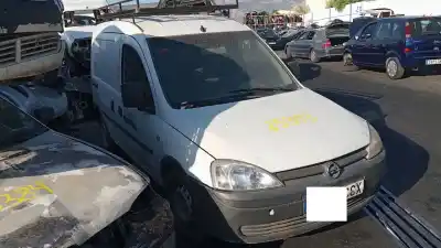 Veículo de Sucata opel combo cargo do ano 2002 alimentado y17dtl