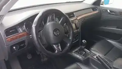 Scrapping Vehicle skoda superb ii ranchera familiar (3t5) 2.0 tdi 16v of the year 2015 powered cffb